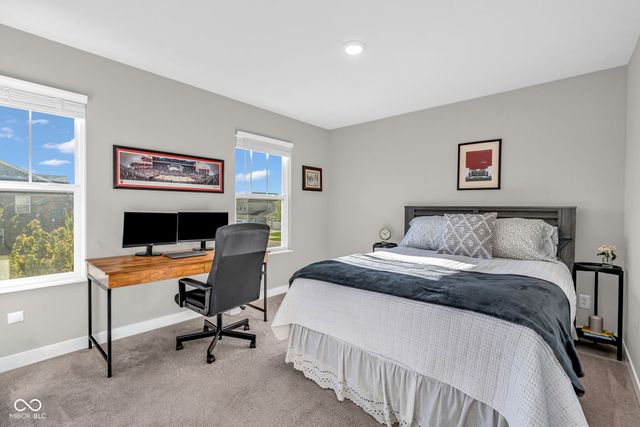 19964 Fenside Crossing, Westfield, IN 46074