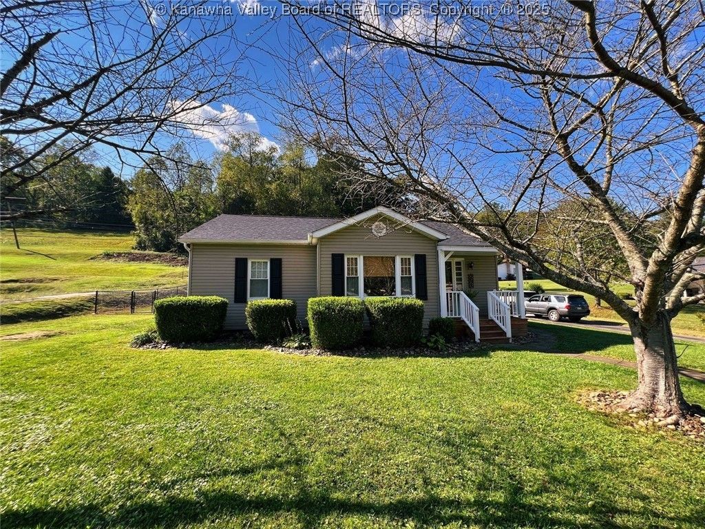 5025 Elk River Road S, Elkview, WV 25071