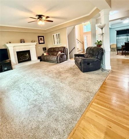 5920 NE Turquoise Drive, Lee's Summit, MO 64064