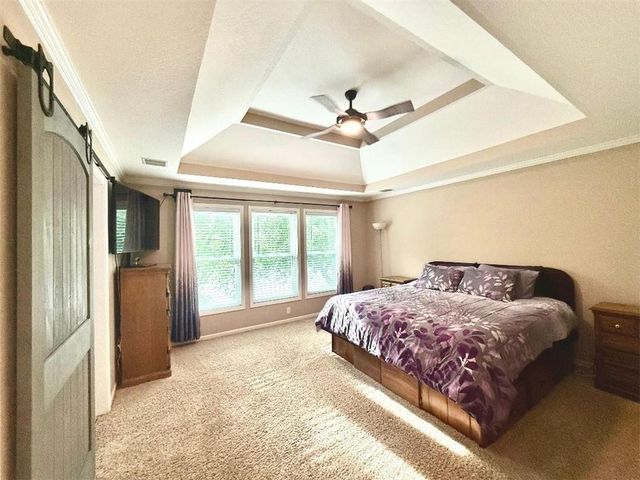 5920 NE Turquoise Drive, Lee's Summit, MO 64064