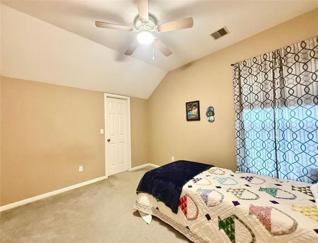 5920 NE Turquoise Drive, Lee's Summit, MO 64064