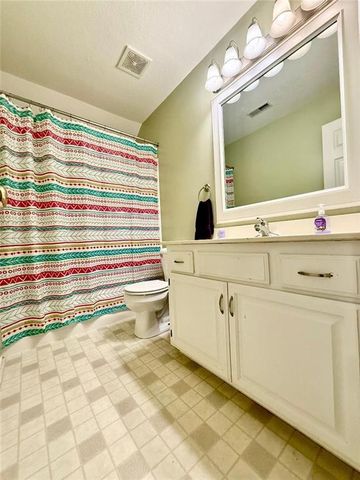 5920 NE Turquoise Drive, Lee's Summit, MO 64064