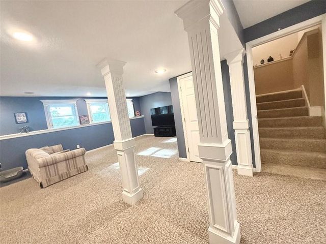 5920 NE Turquoise Drive, Lee's Summit, MO 64064