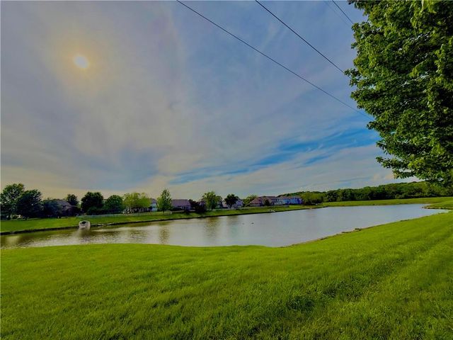 5920 NE Turquoise Drive, Lee's Summit, MO 64064