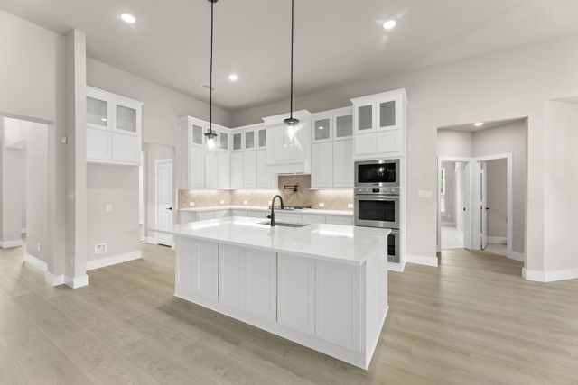 111 Broadmoor Lane, Ovilla, TX 75154