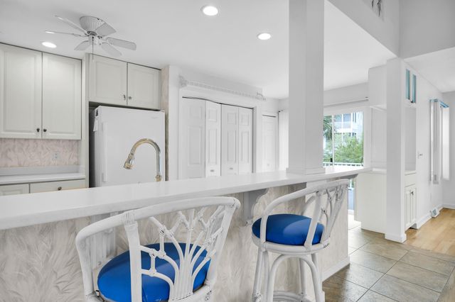 1 Pelican Reach, Isle Of Palms, SC 29451