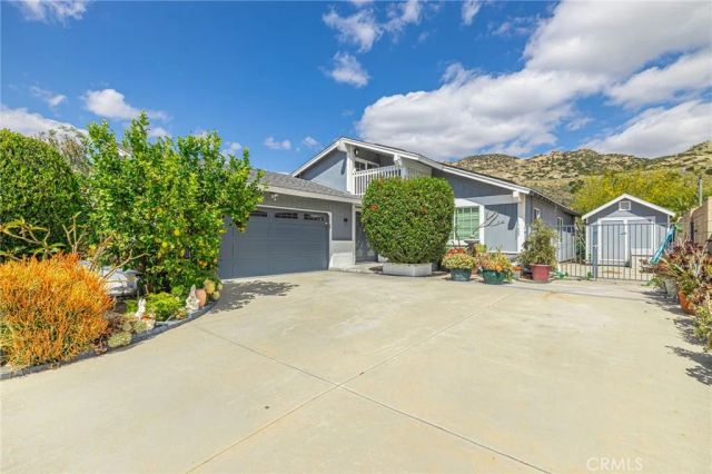 2078 N Swindon, Simi Valley, CA 93063