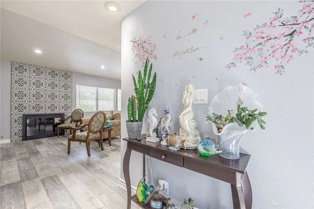 2078 N Swindon, Simi Valley, CA 93063