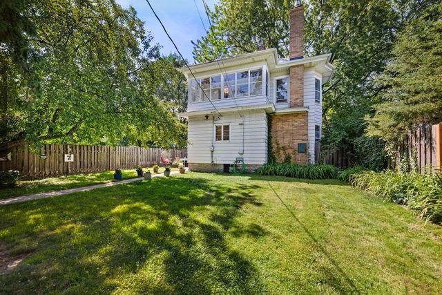 1905 Laurel Avenue, Saint Paul, MN 55104