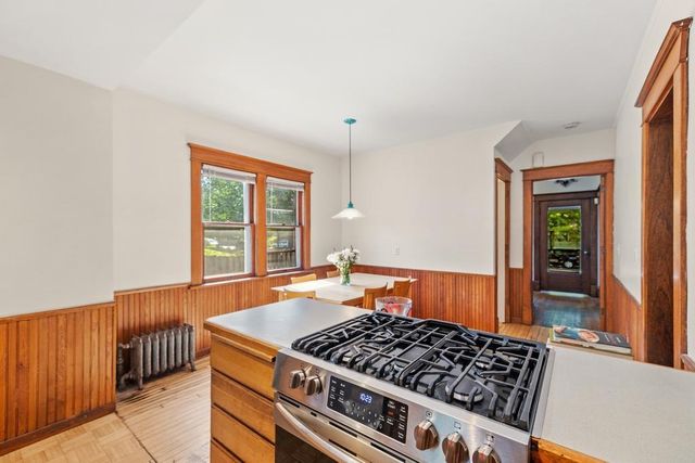 1905 Laurel Avenue, Saint Paul, MN 55104
