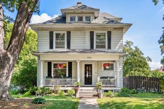1905 Laurel Avenue, Saint Paul, MN 55104