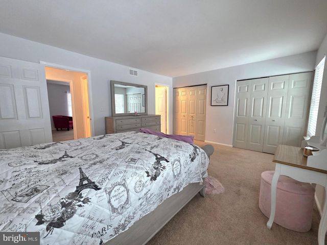 1159 WINTERTIDE DR, Harrisburg, PA 17111