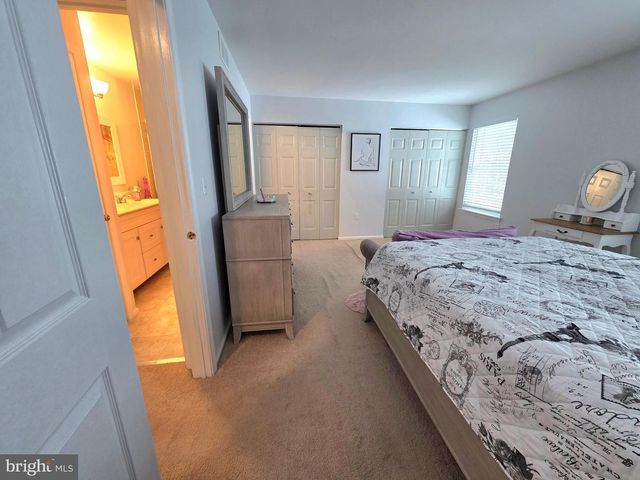 1159 WINTERTIDE DR, Harrisburg, PA 17111