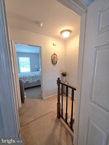 1159 WINTERTIDE DR, Harrisburg, PA 17111