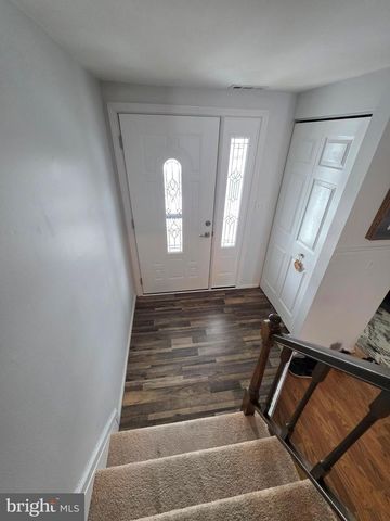 1159 WINTERTIDE DR, Harrisburg, PA 17111