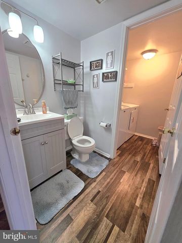 1159 WINTERTIDE DR, Harrisburg, PA 17111