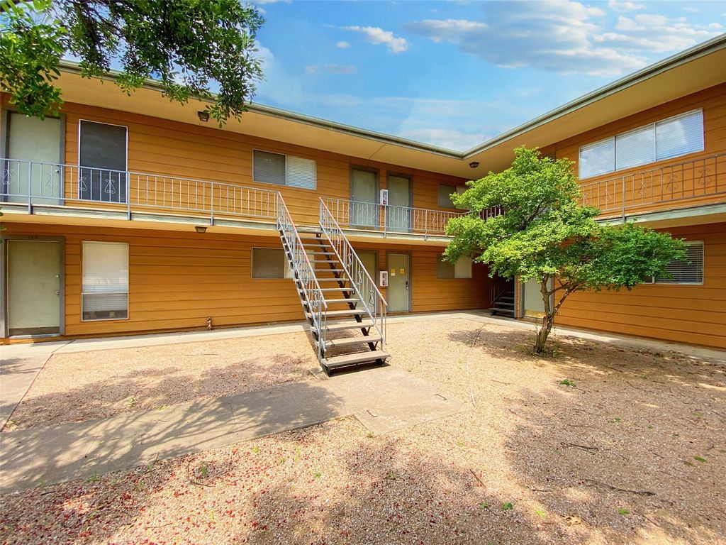 2800 Swisher ST 118, Austin, TX 78705