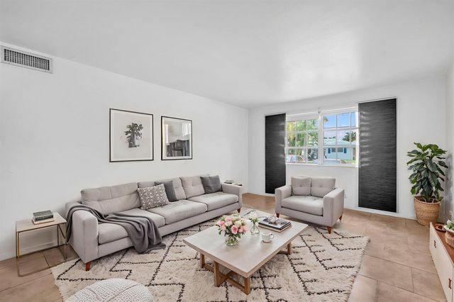 1851 NE 62nd Street 608, Fort Lauderdale, FL 33308