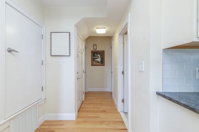 65 High Street 1, Woburn, MA 01801