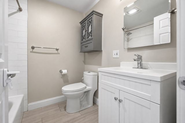 65 High Street 1, Woburn, MA 01801