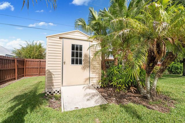 4652 SW Alpha Street, Port St. Lucie, FL 34953
