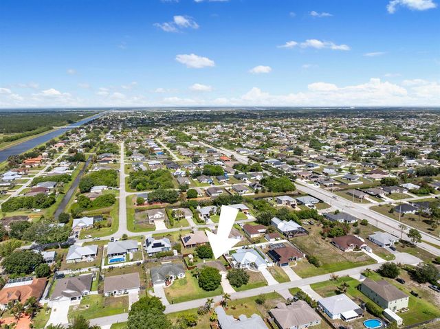 4652 SW Alpha Street, Port St. Lucie, FL 34953