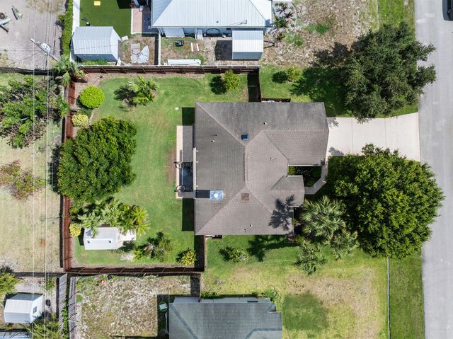 4652 SW Alpha Street, Port St. Lucie, FL 34953