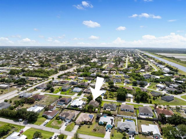 4652 SW Alpha Street, Port St. Lucie, FL 34953