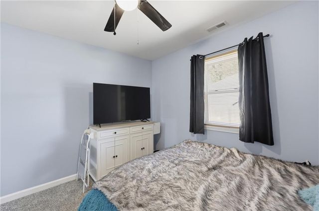 28 Woodland ST, Portsmouth, VA 23702