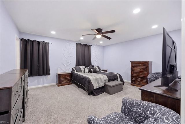 28 Woodland ST, Portsmouth, VA 23702