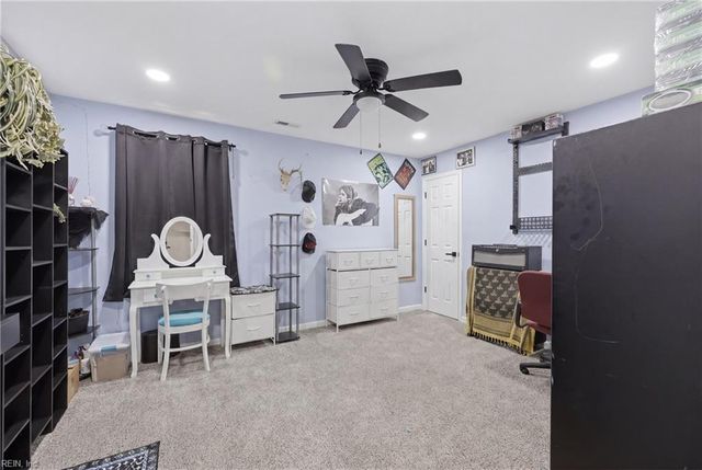 28 Woodland ST, Portsmouth, VA 23702