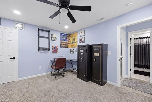 28 Woodland ST, Portsmouth, VA 23702
