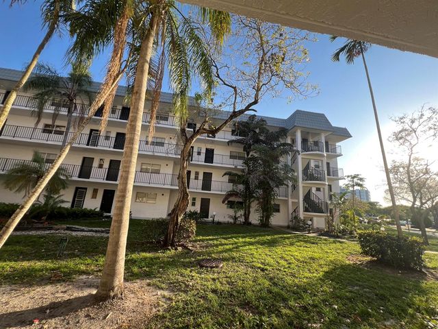 3330 Spanish Moss Terrace 406, Lauderhill, FL 33319