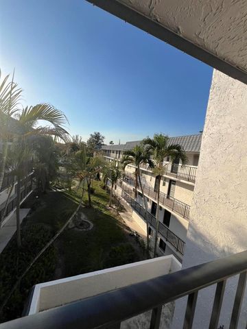 3330 Spanish Moss Terrace 406, Lauderhill, FL 33319