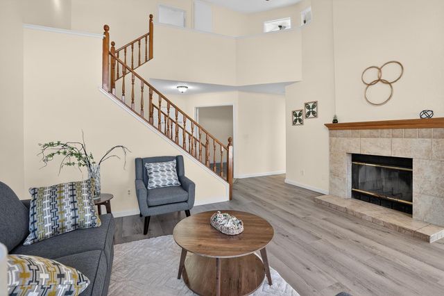 9255 Framton Ct, Sacramento, CA 95829