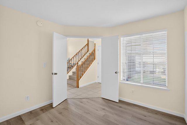 9255 Framton Ct, Sacramento, CA 95829