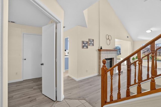 9255 Framton Ct, Sacramento, CA 95829