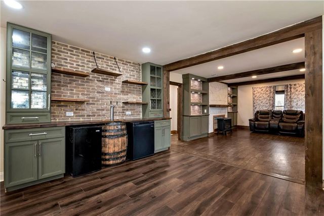 161 Old Vandiver Drive, Canton, GA 30114