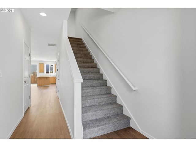 5934 Se 16TH Loop, Gresham, OR 97080