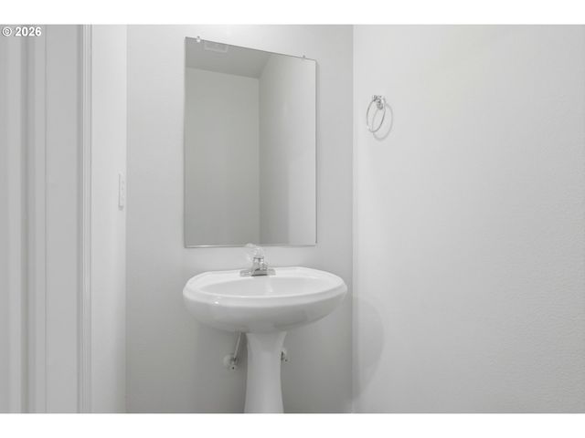 5934 Se 16TH Loop, Gresham, OR 97080