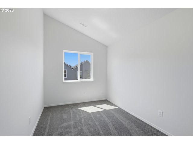 5934 Se 16TH Loop, Gresham, OR 97080