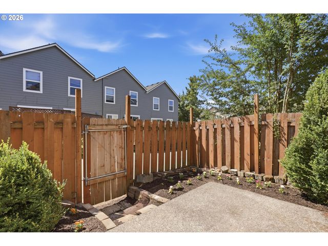 5934 Se 16TH Loop, Gresham, OR 97080