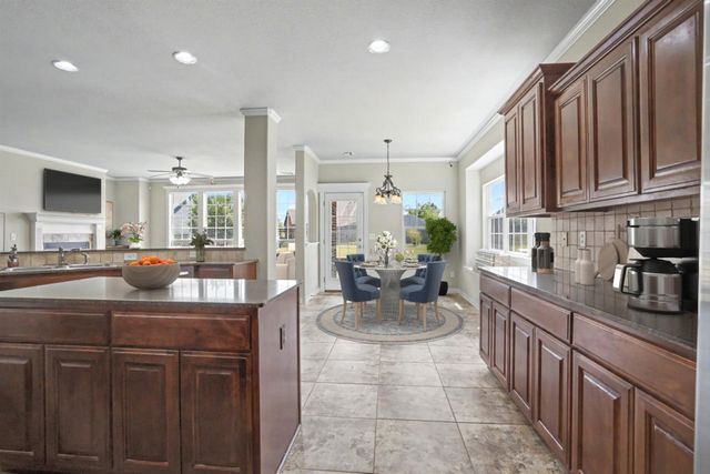 7433 E Forest Ridge Boulevard, Broken Arrow, OK 74014