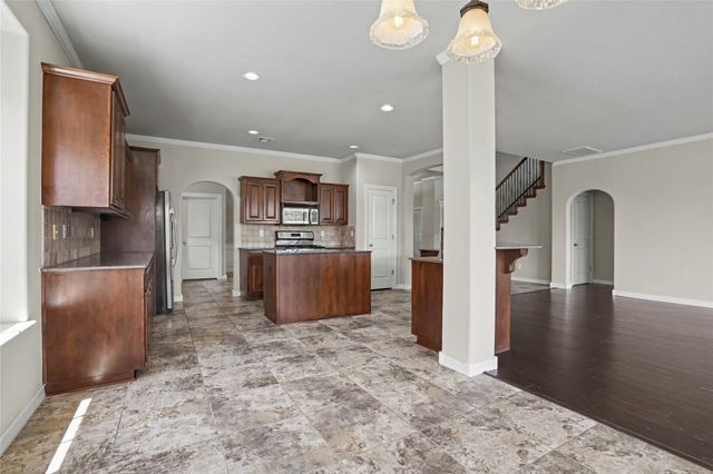 7433 E Forest Ridge Boulevard, Broken Arrow, OK 74014