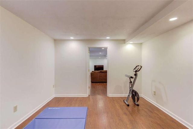 6530 Maid Marion Close, Alpharetta, GA 30005