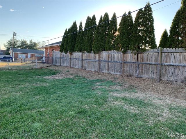 405 Niagara Street, East Alton, IL 62024