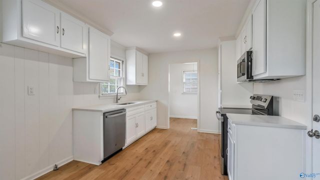 131 Skidmore Drive NW, Arab, AL 35016