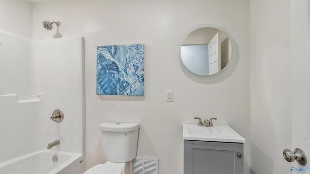 131 Skidmore Drive NW, Arab, AL 35016