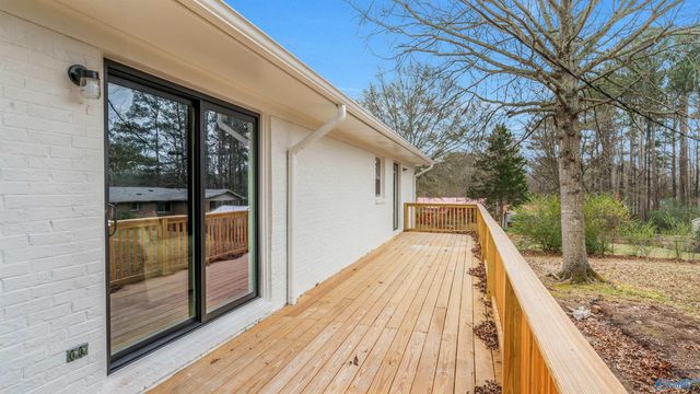 131 Skidmore Drive NW, Arab, AL 35016