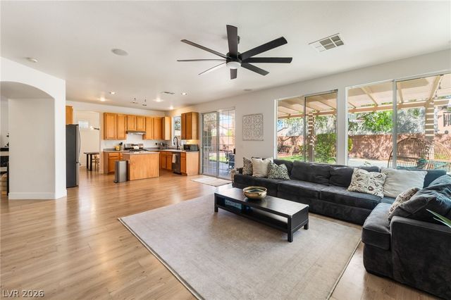 3016 Carbondale Street, Las Vegas, NV 89135